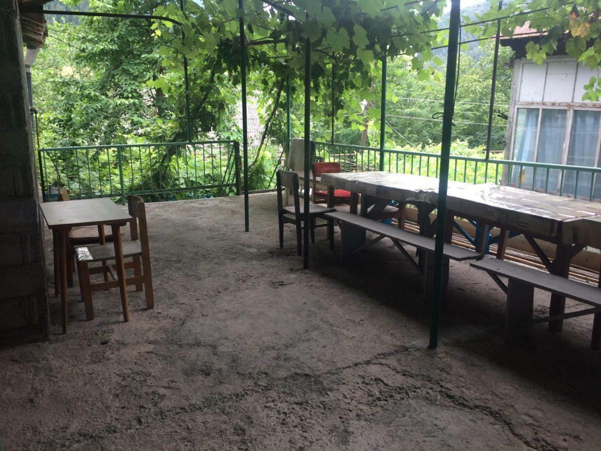 Guesthouse Malkhazi 보르조미 외부 사진